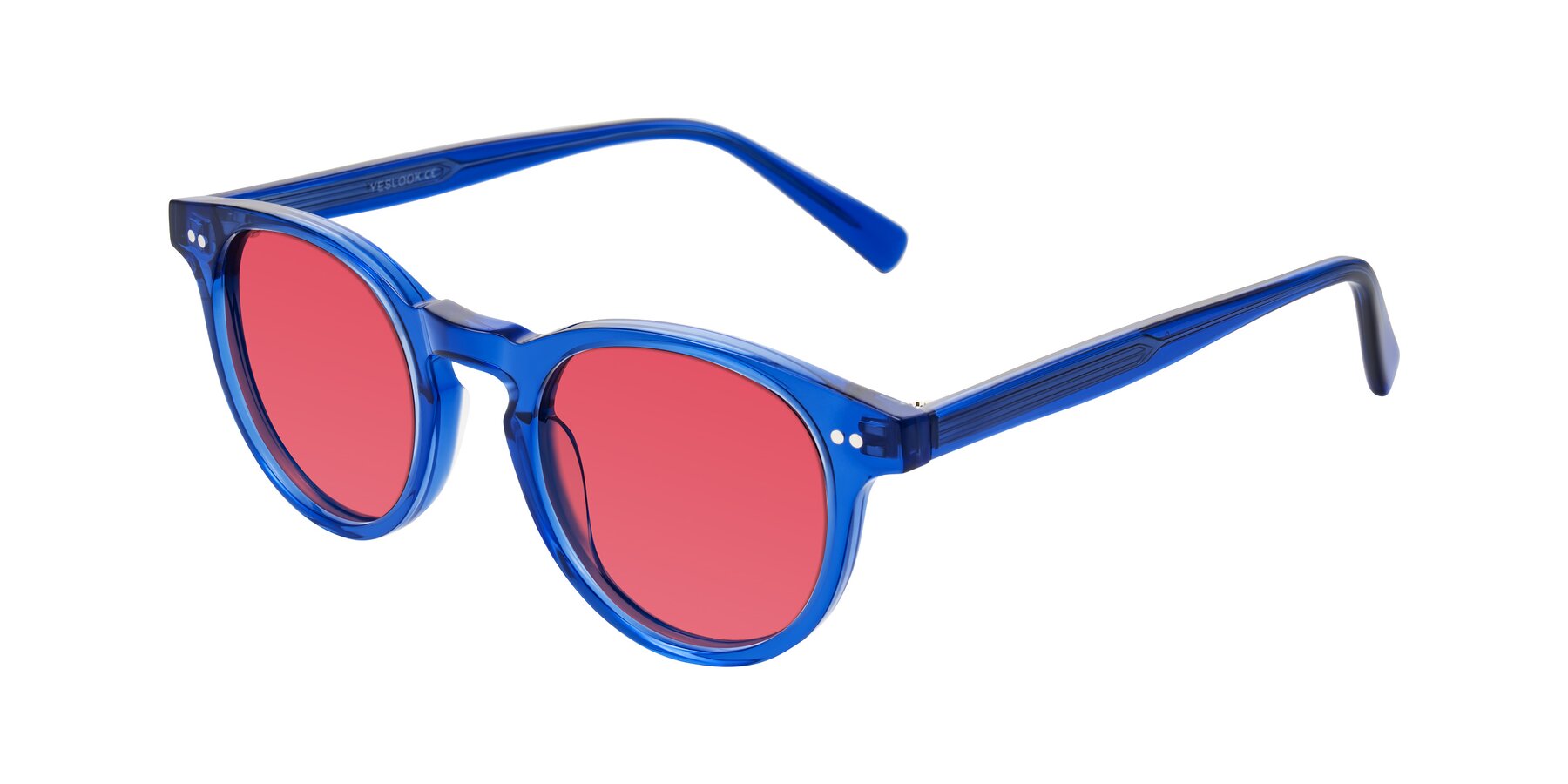 Angle of Ovaldo in Blue with Red Tinted Lenses
