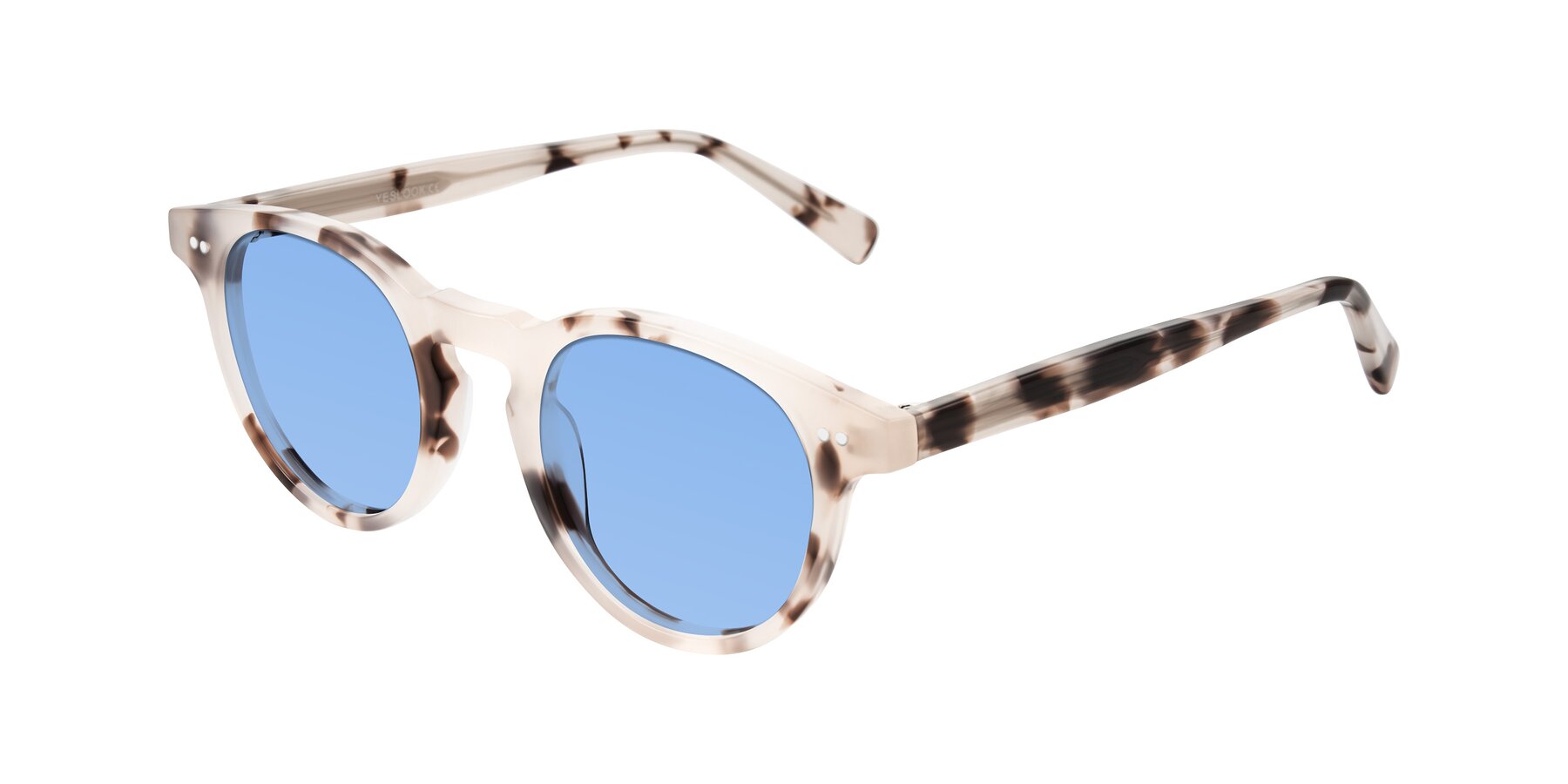 Angle of Ovaldo in Ivory Tortoise with Medium Blue Tinted Lenses