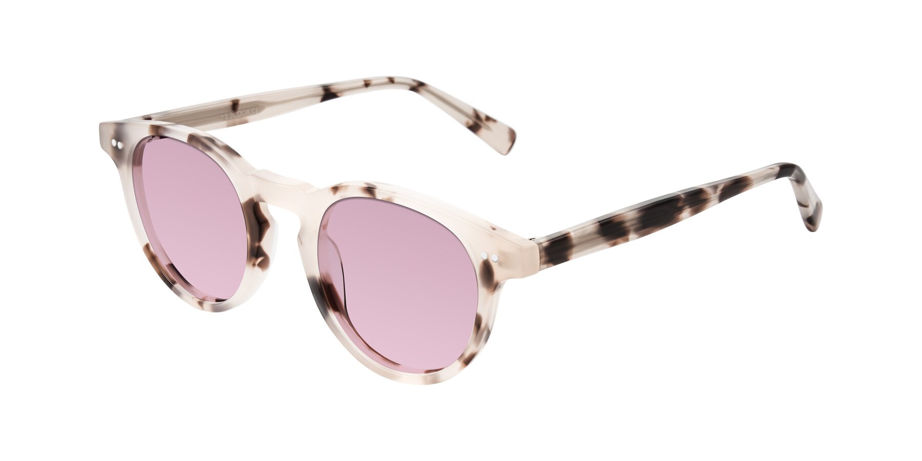 Angle of Ovaldo in Ivory Tortoise with Light Wine Tinted Lenses