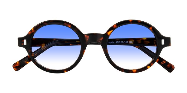 Front of Lozada in Tortoise