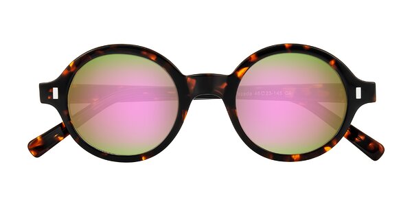 Front of Lozada in Tortoise