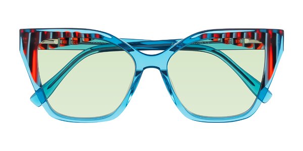 Front of Zimme in Blue Fizz