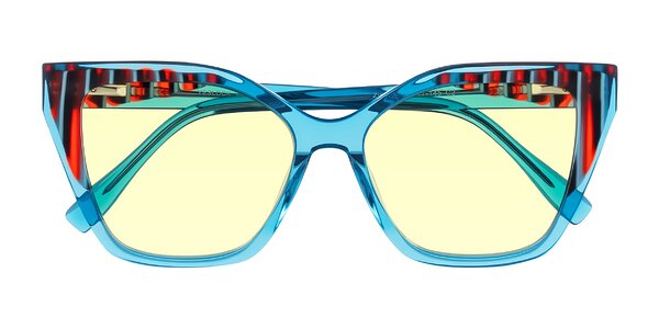 Front of Zimme in Blue Fizz