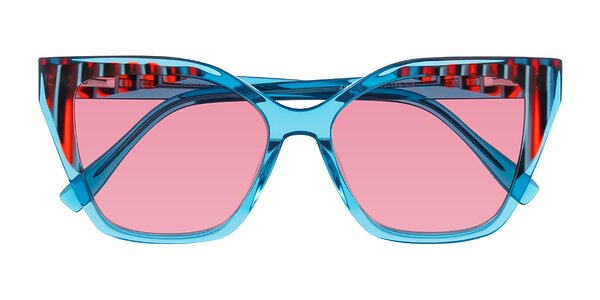 Front of Zimme in Blue Fizz