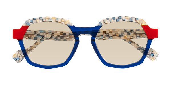 Front of Ralyn in Studio Blue
