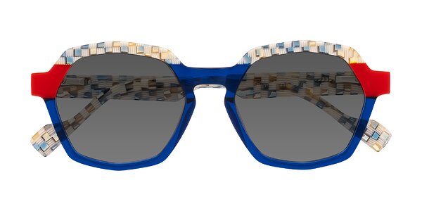 Front of Ralyn in Studio Blue