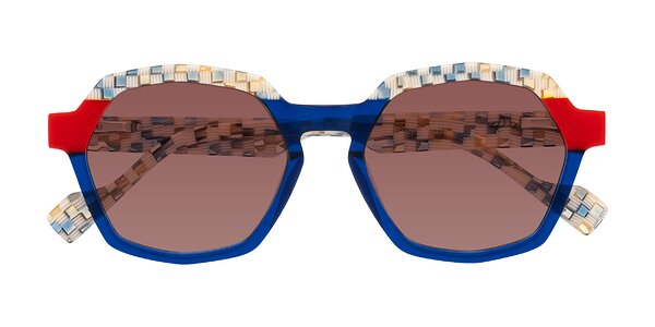 Front of Ralyn in Studio Blue