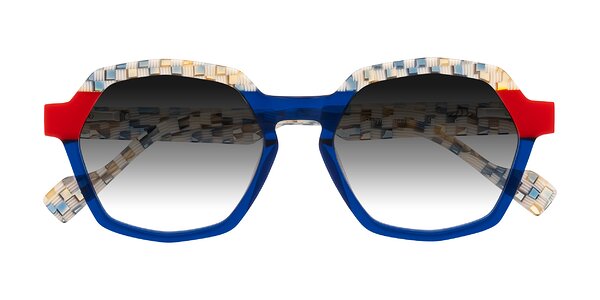 Front of Ralyn in Studio Blue