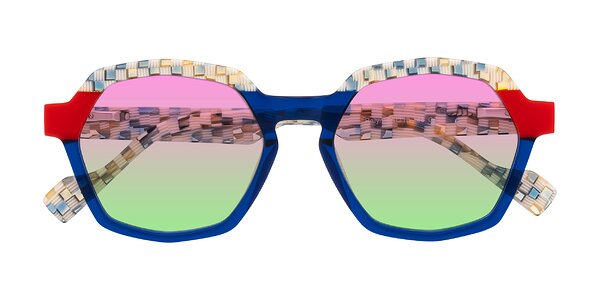 Front of Ralyn in Studio Blue