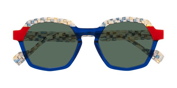 Front of Ralyn in Studio Blue
