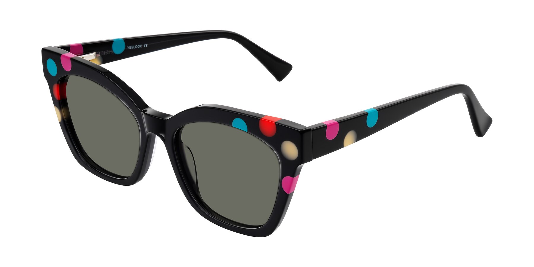 Angle of Falcon in Midnight Spots with Gray Polarized Lenses