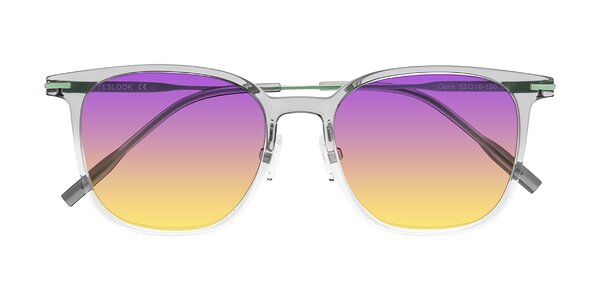 Front of Oonk in Gradient Light Gray/Clear