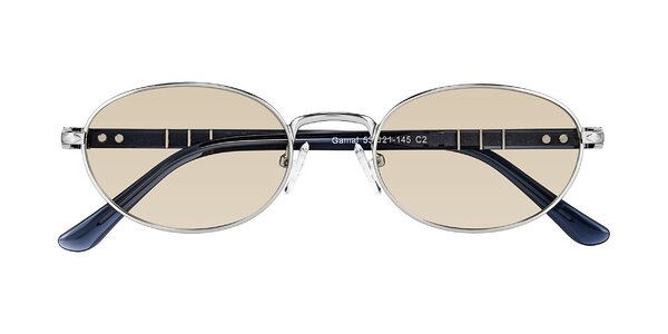 Front of Gamal in Silver/Blue