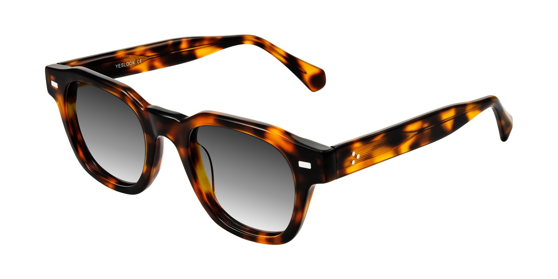 Angle of Orin in Tortoise with Gray Gradient Lenses