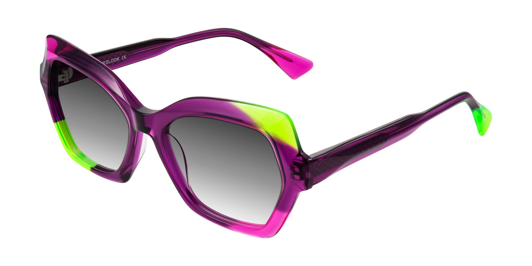 Angle of Elowen in Wild Signal with Gray Gradient Lenses