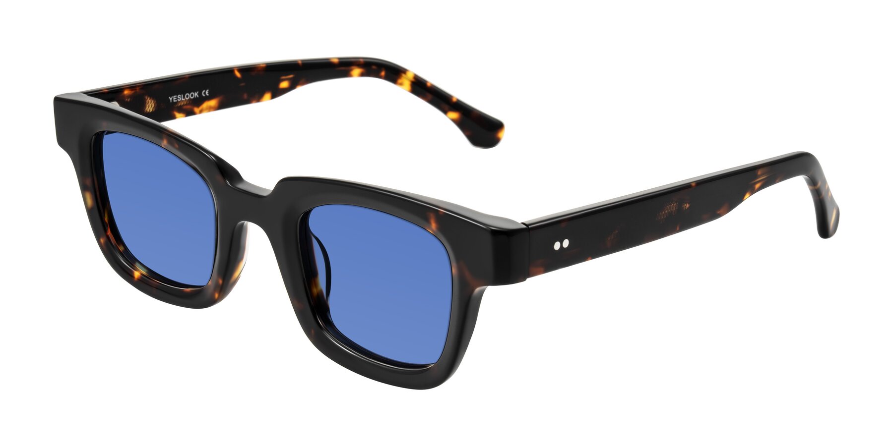 Angle of Neza in Tortoise with Blue Tinted Lenses