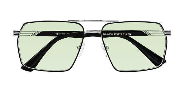 Front of Nasuma in Chrome/Black