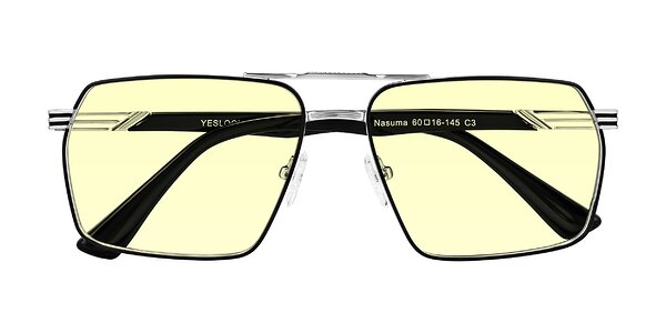 Front of Nasuma in Chrome/Black