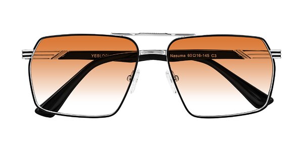 Front of Nasuma in Chrome/Black