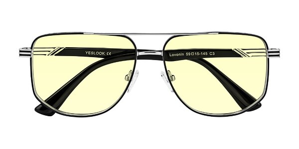 Front of Lovonin in Chrome/Black