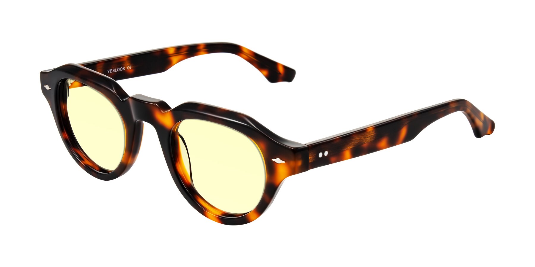 Angle of Ascend in Tortoise with Light Yellow Tinted Lenses
