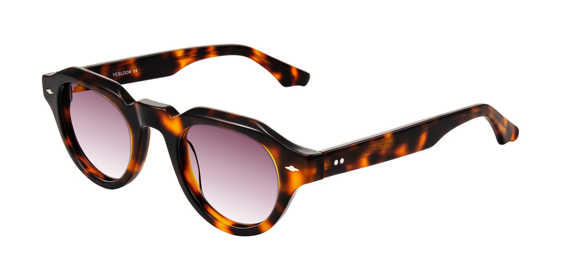 Angle of Ascend in Tortoise with Wine Gradient Lenses