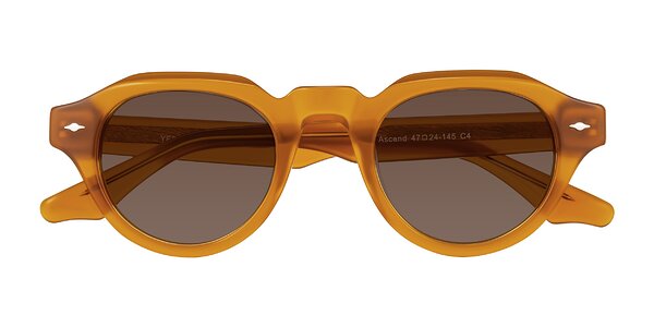 Front of Ascend in Caramel