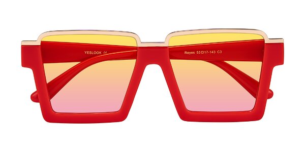Front of Reyes in Red