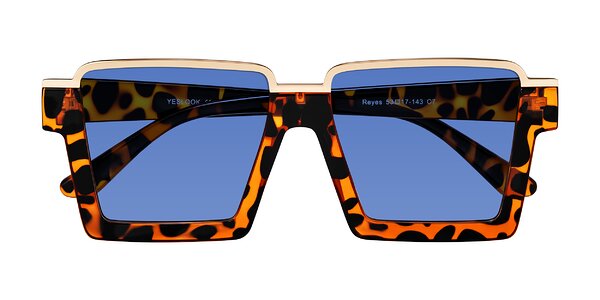 Front of Reyes in Leopard-Print