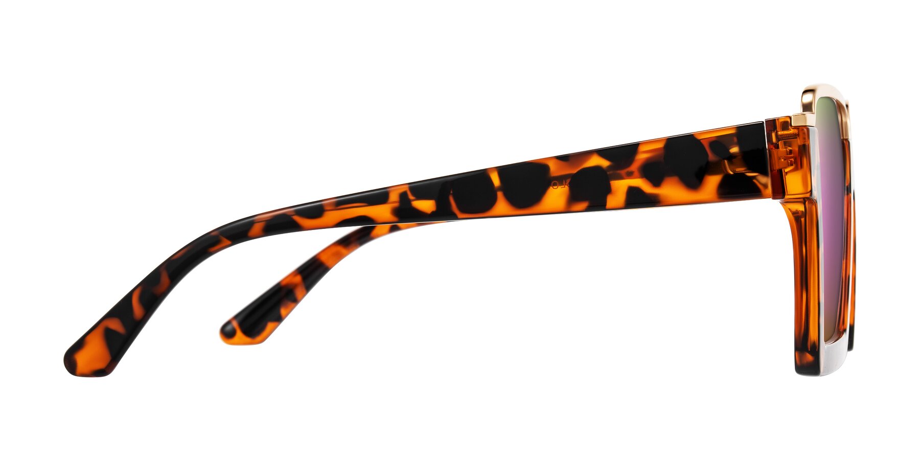 Side of Reyes in Leopard-Print with Pink Mirrored Lenses
