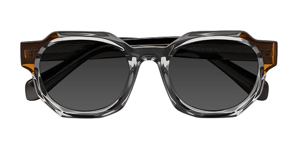 Front of Poole in Transparent Gray