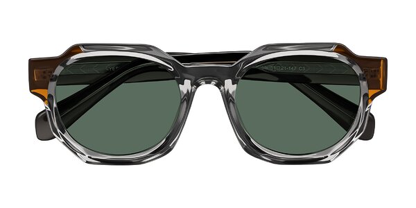 Front of Poole in Transparent Gray