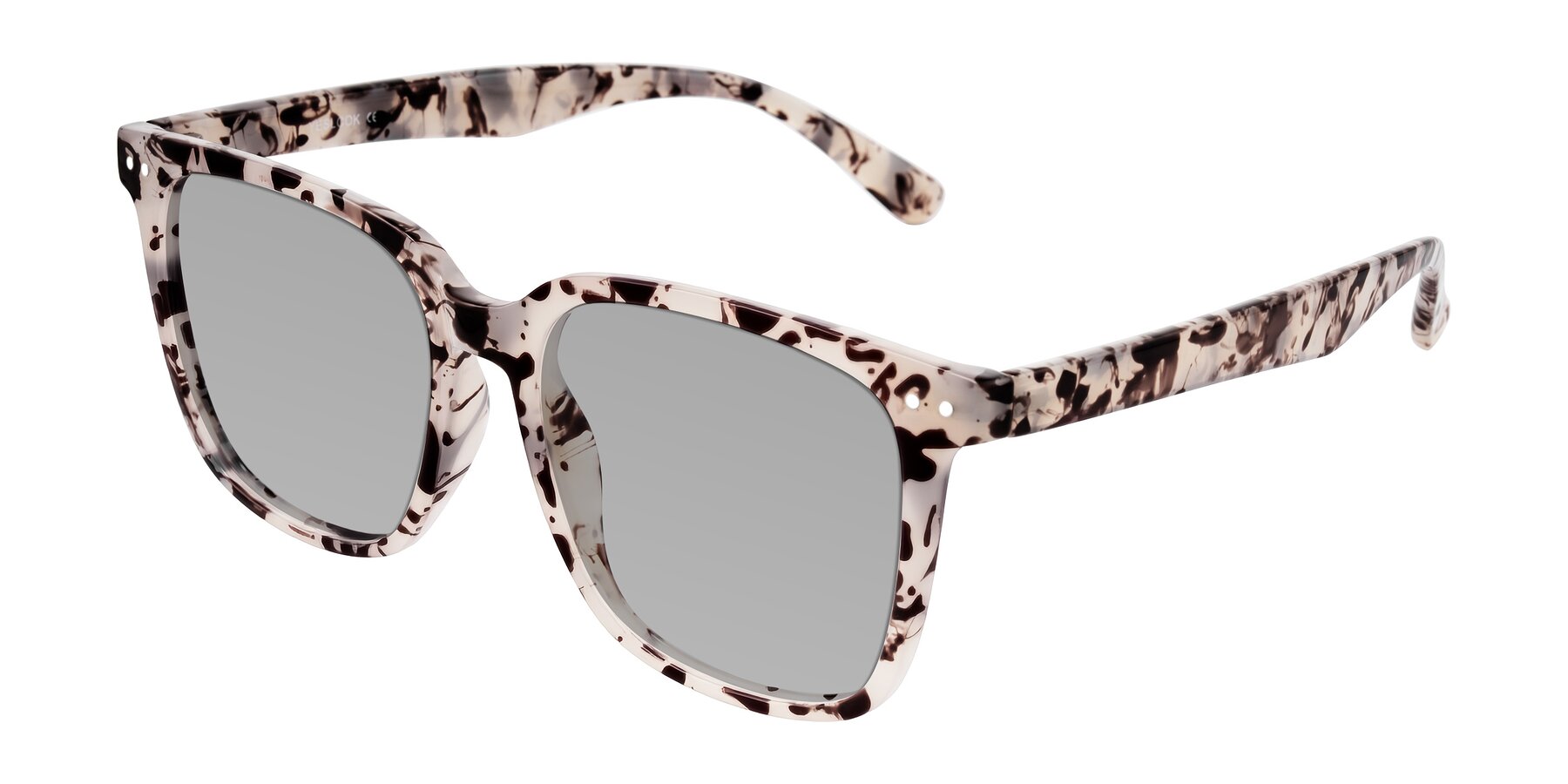 Angle of Arroyo in Ivory Tortoise with Light Gray Tinted Lenses