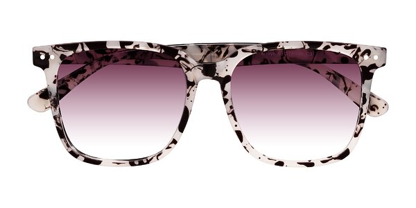 Front of Arroyo in Ivory Tortoise