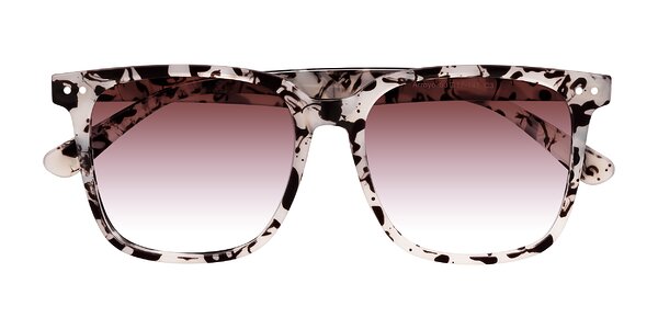 Front of Arroyo in Ivory Tortoise