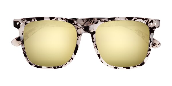 Front of Arroyo in Ivory Tortoise