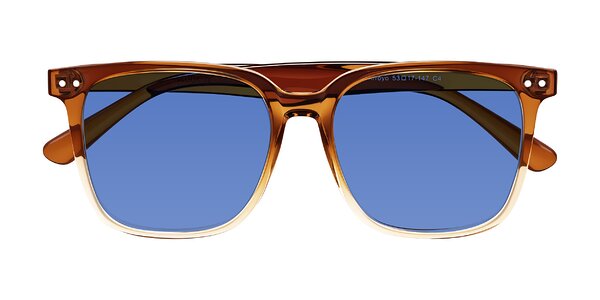 Front of Arroyo in Gradient Caramel