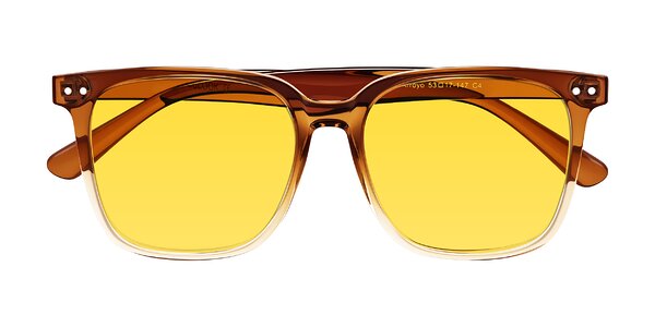 Front of Arroyo in Gradient Caramel