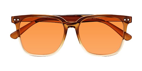 Front of Arroyo in Gradient Caramel