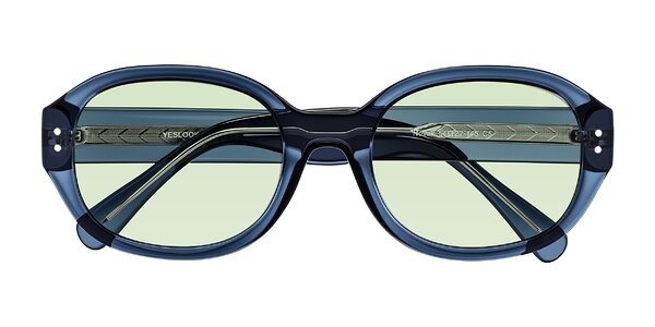 Front of Novak in Translucent Blue