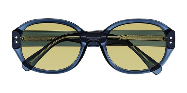 Front of Novak in Translucent Blue