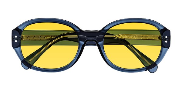 Front of Novak in Translucent Blue