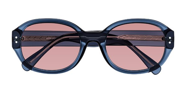 Front of Novak in Translucent Blue