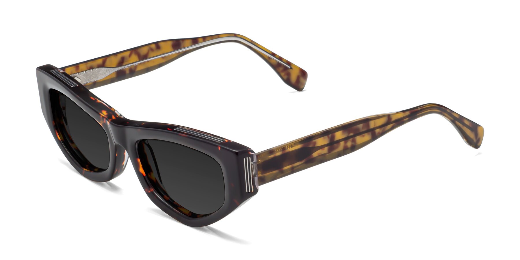 Angle of 1313 in Honey Tortoise with Gray Polarized TAC Lenses