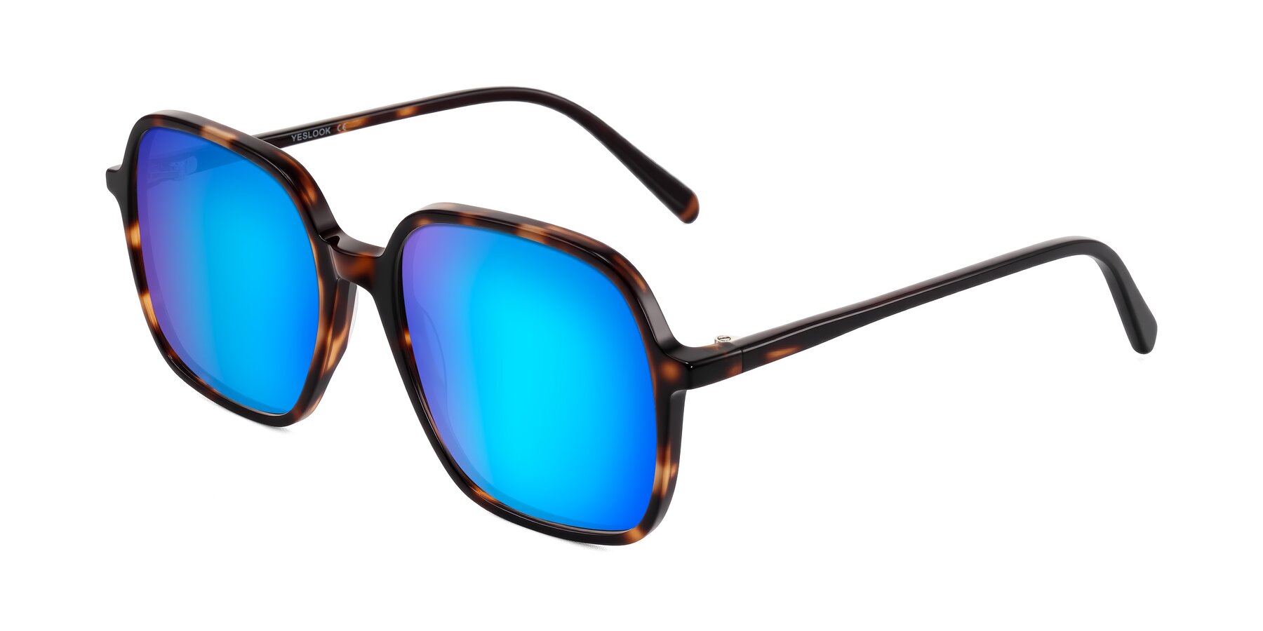 Angle of O'malley in Tortoise with Blue Mirrored Lenses