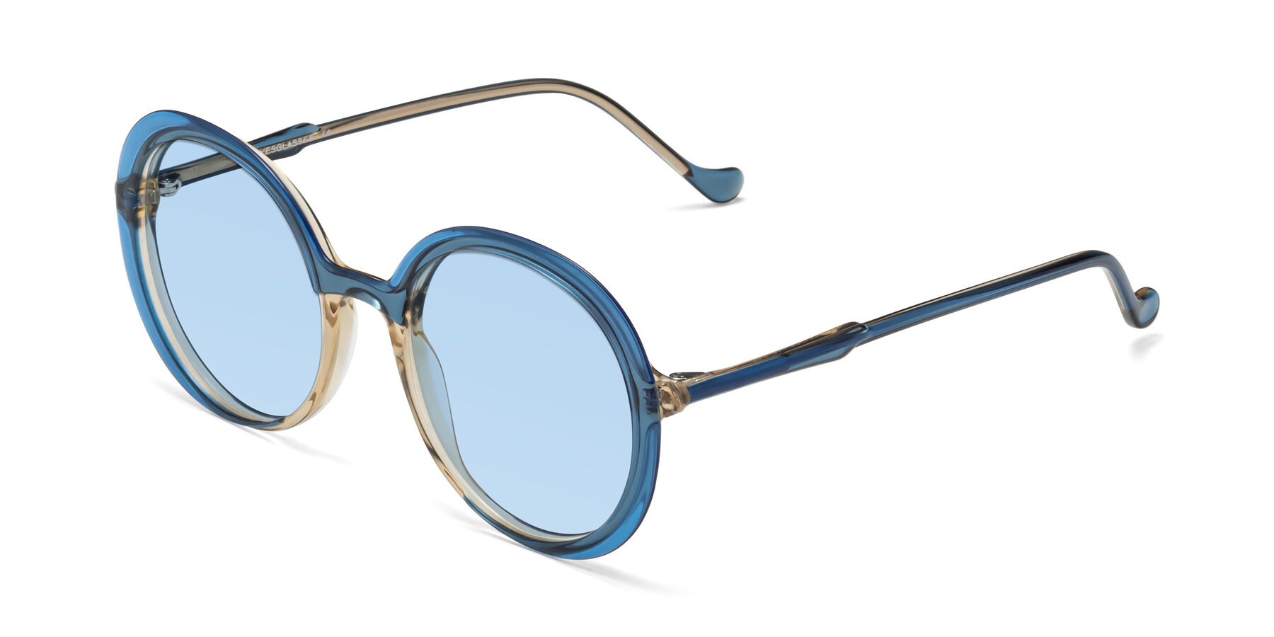 Angle of 1471 in Blue with Light Blue Tinted Lenses