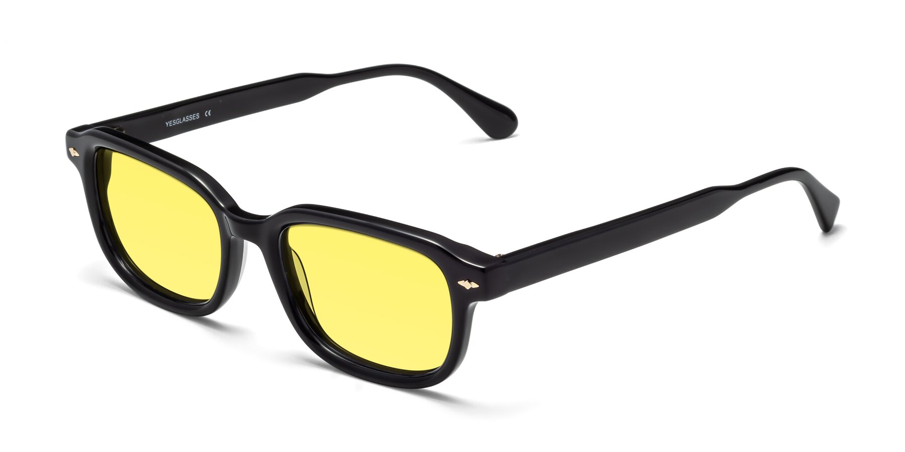 Angle of 1477 in Black with Medium Yellow Tinted Lenses