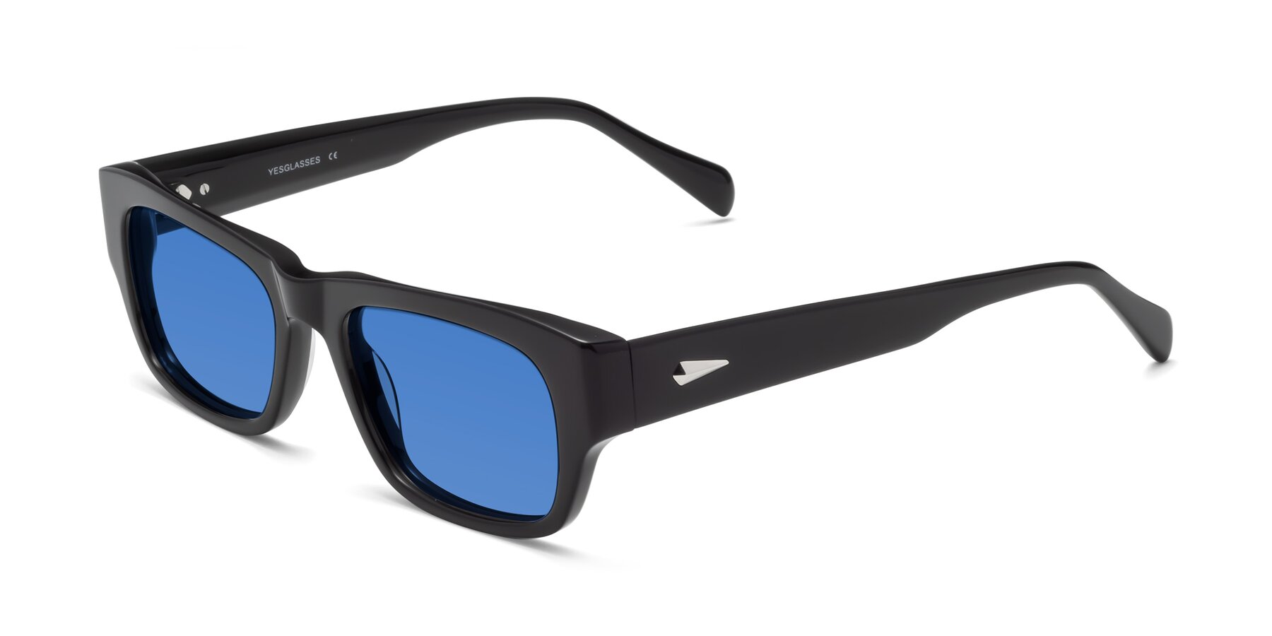 Angle of 1537 in Black with Blue Tinted Lenses