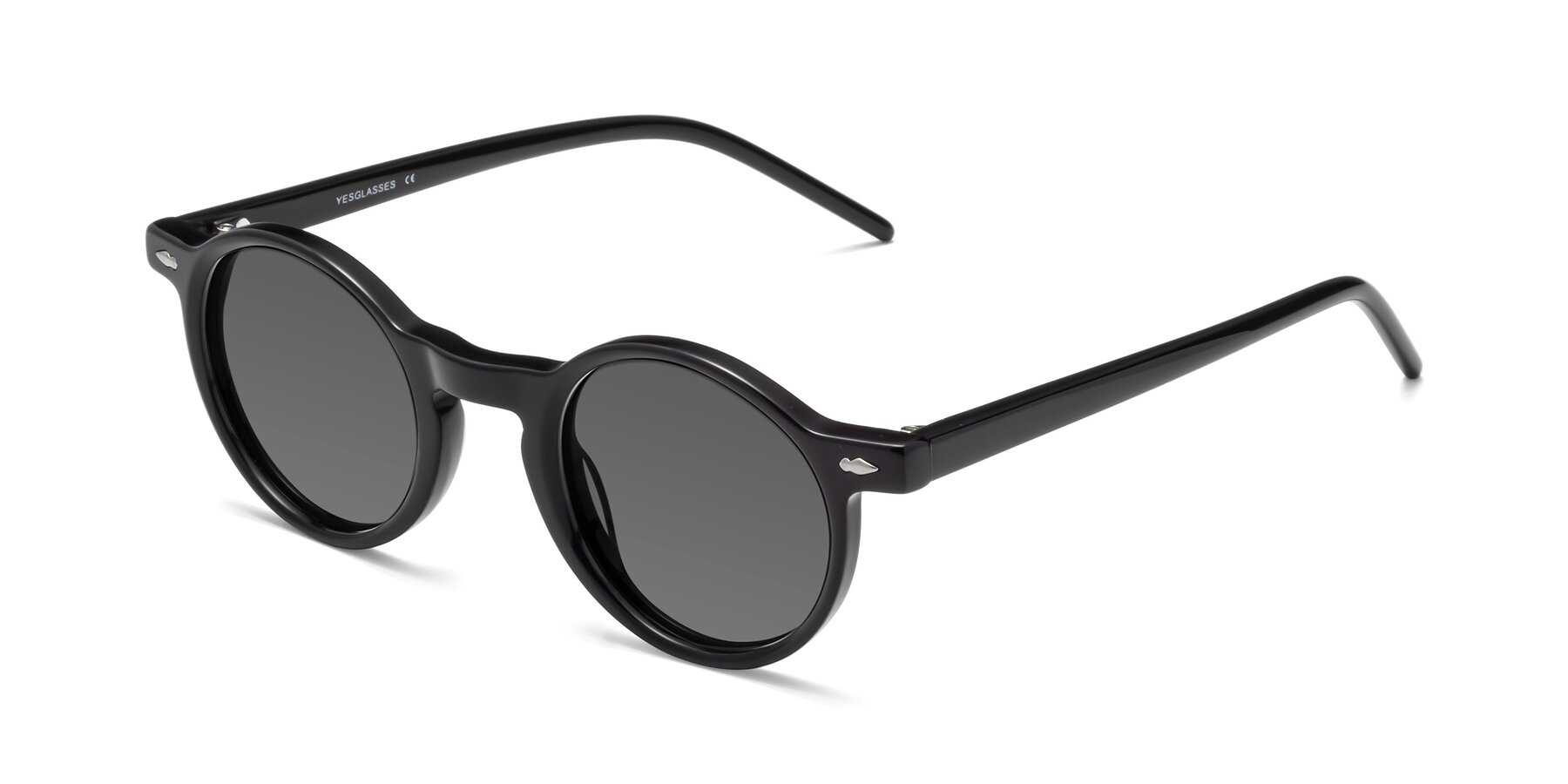 Angle of 1542 in Black with Medium Gray Tinted Lenses