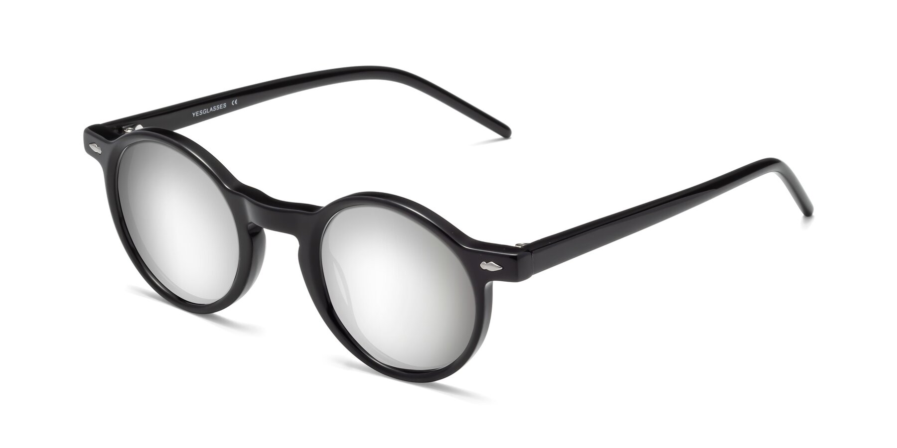 Angle of 1542 in Black with Silver Mirrored Lenses